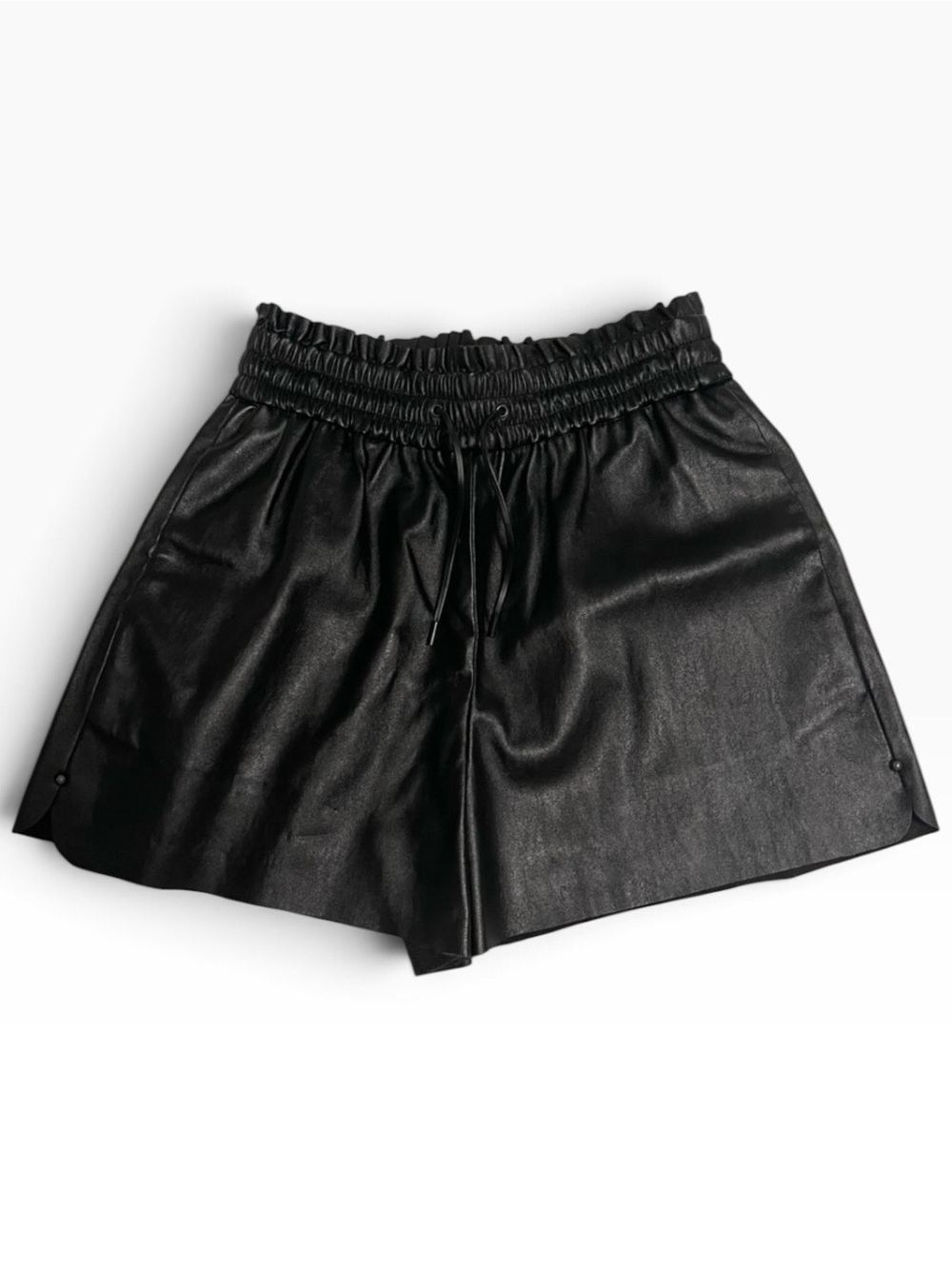 zara faux leather paper bag shorts in black, size XS